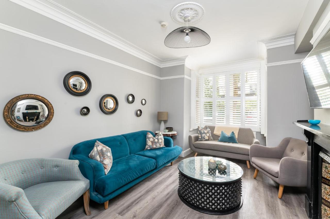 Stunning And Modern 5 Bed House I Pass The Keys Сasa de vacaciones York
